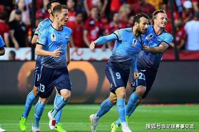 阿尔瓦雷斯首发迎战曼联：马竞的变化信号